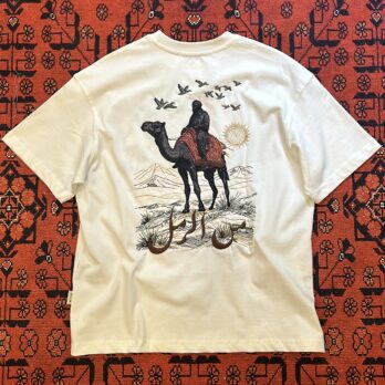 Ekru Deve Halı Patch T-shirt