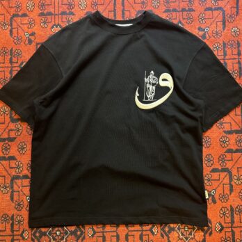 Siyah Vav Nakışlı Patçh T-shirt