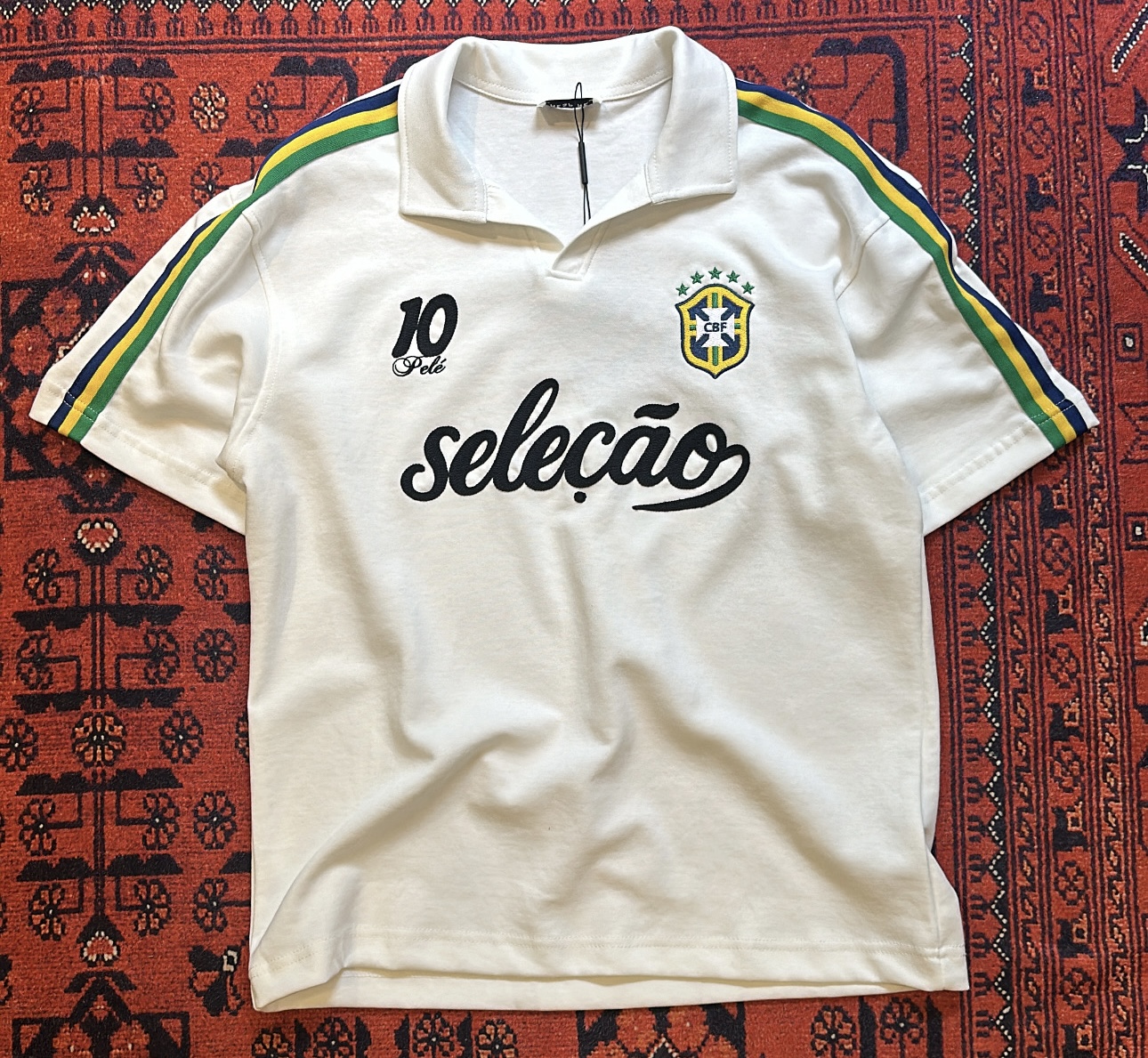 Ekru Brazil Pele 10 Forma T-shirt