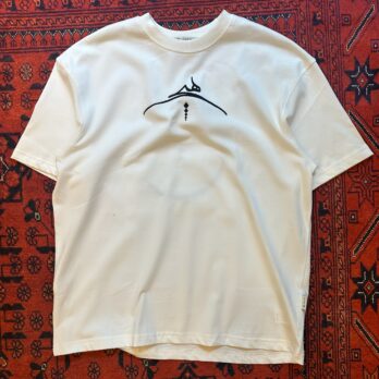 Ekru Hiç Patçh T-shirt